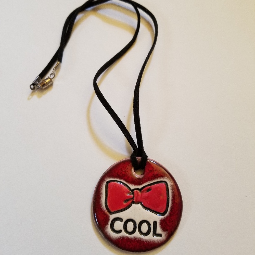 Lovely   Handmade Pendant Ceramic Necklace